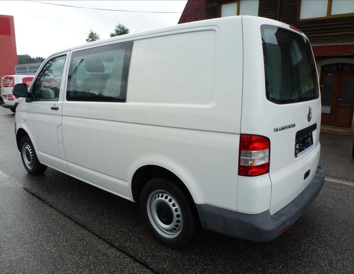 Volkswagen Transporter 13