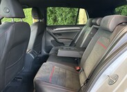 Volkswagen Golf 13