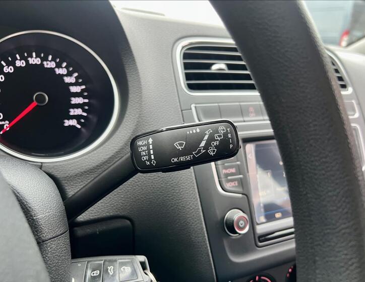 Volkswagen Polo 24