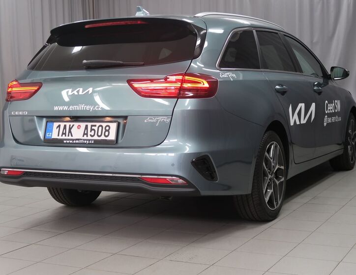 KIA Ceed 8