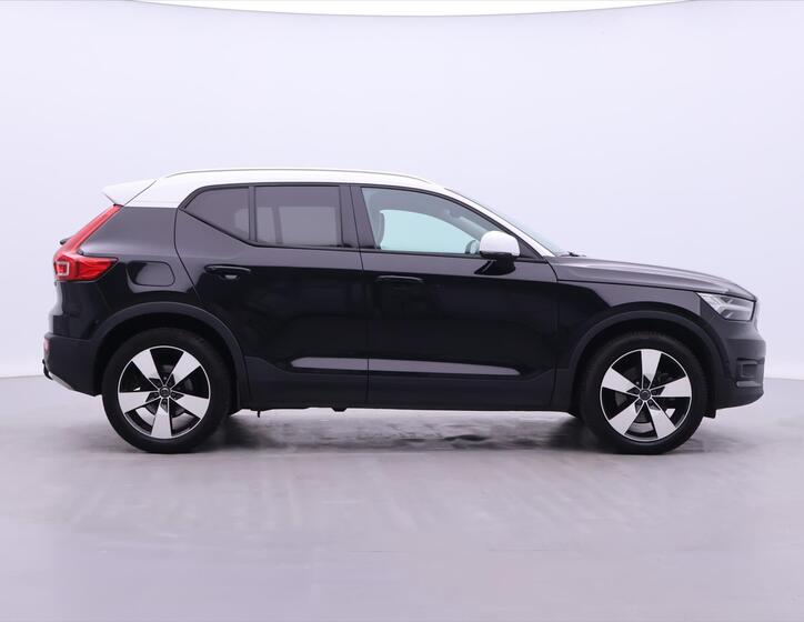 Volvo XC40 8