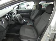 Peugeot 5008 9