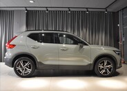Volvo XC40 3