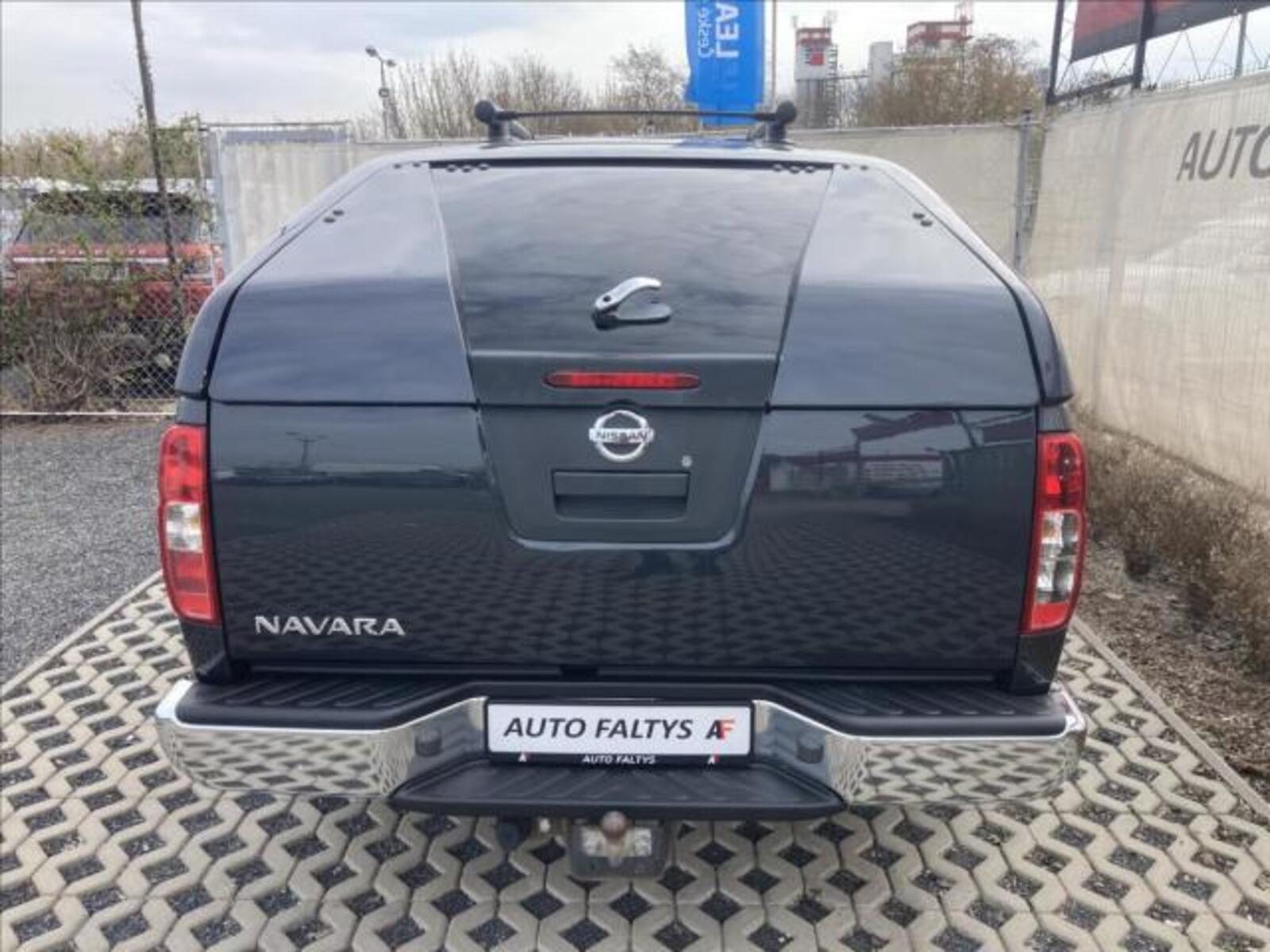 Nissan Navara 6