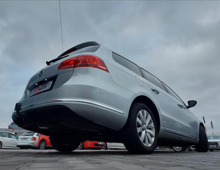 Volkswagen Passat 48