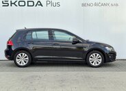 Volkswagen Golf 11