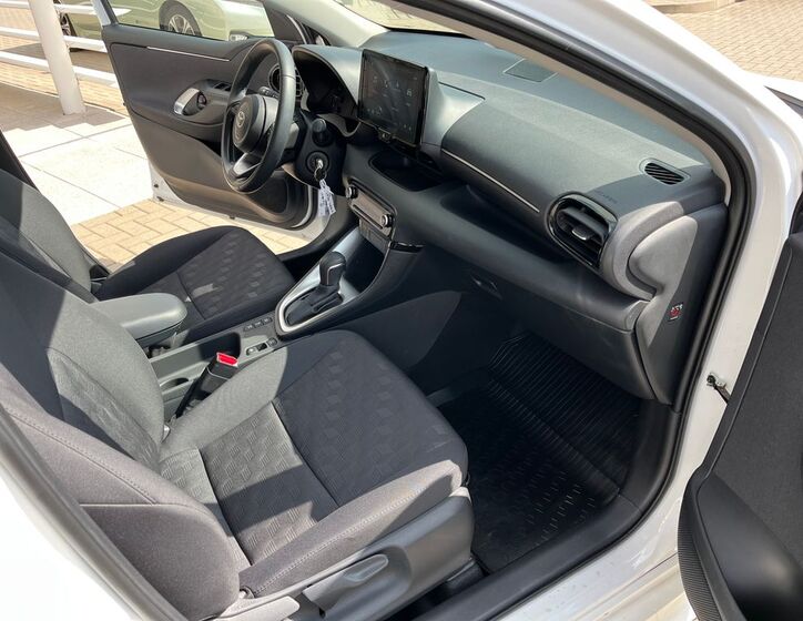 Toyota Yaris 15