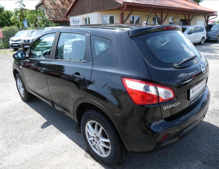 Nissan Qashqai 7