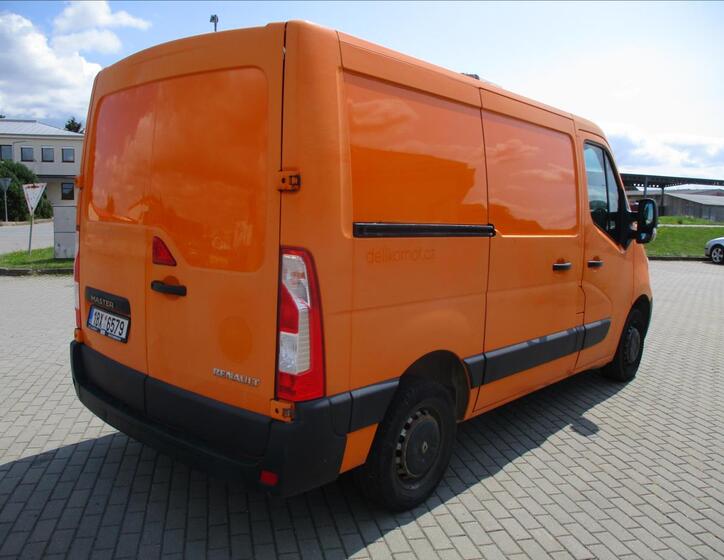 Renault Master 4