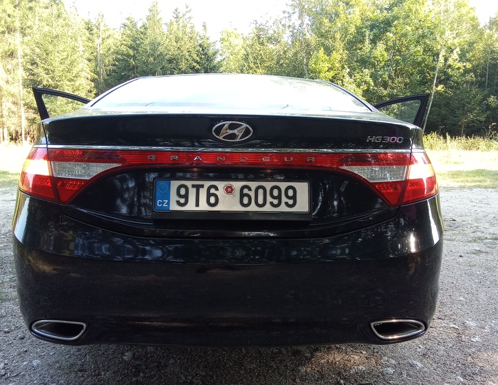 Hyundai Grandeur 3