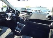 Mazda 5 42