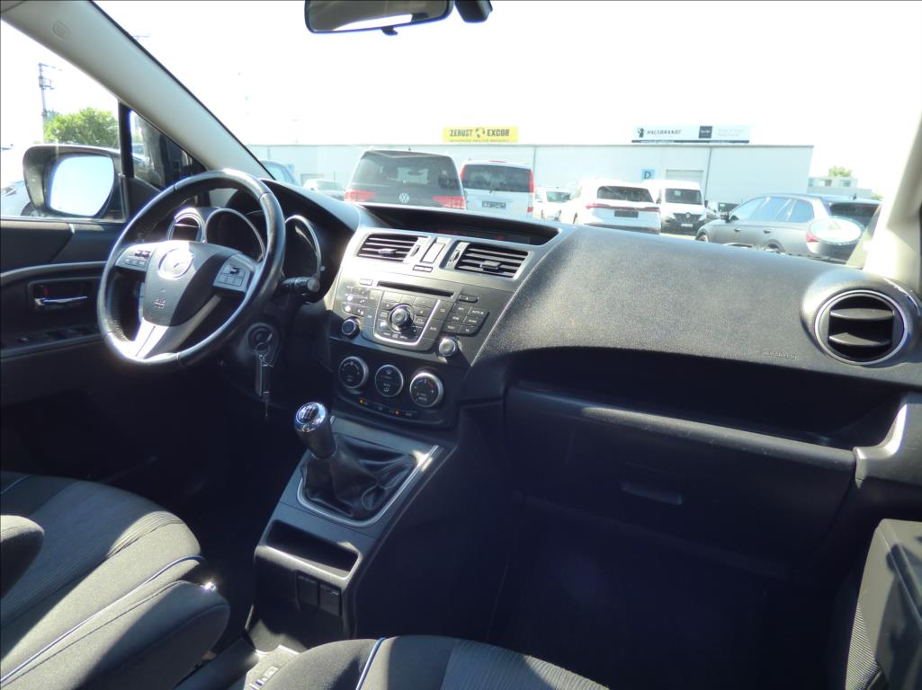 Mazda 5