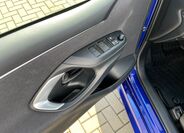 Toyota Yaris 12