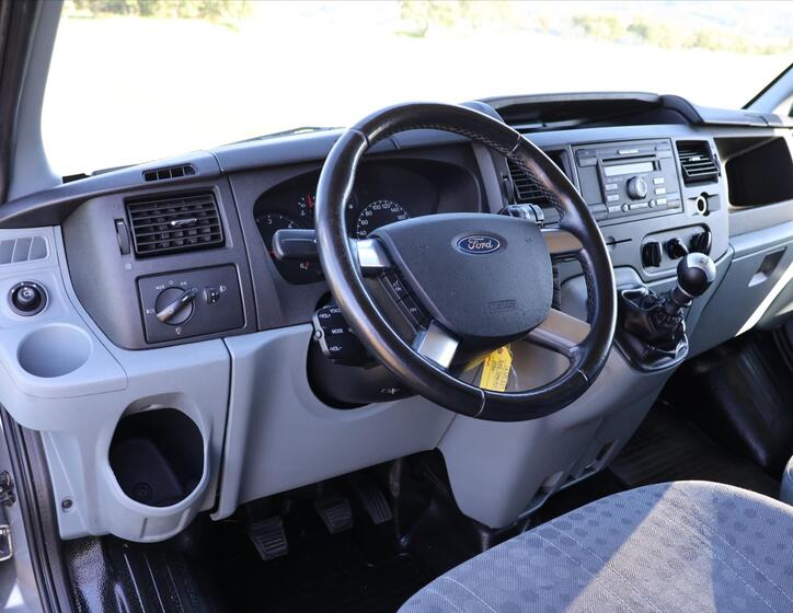 Ford Transit 26