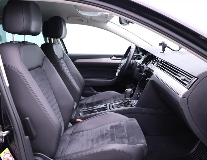 Volkswagen Passat 13
