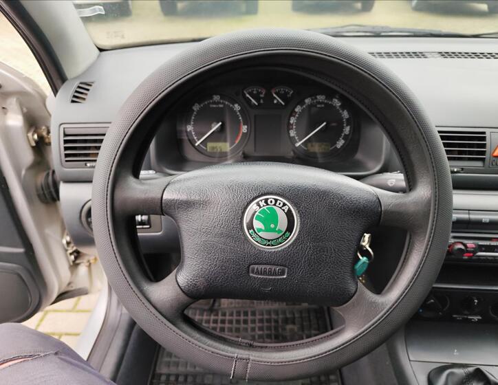 Škoda Octavia 11