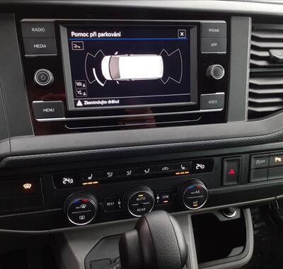 Volkswagen Caravelle 13