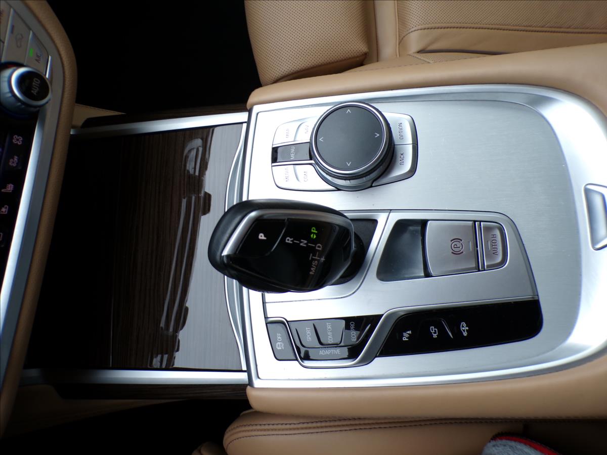 BMW Řada 7