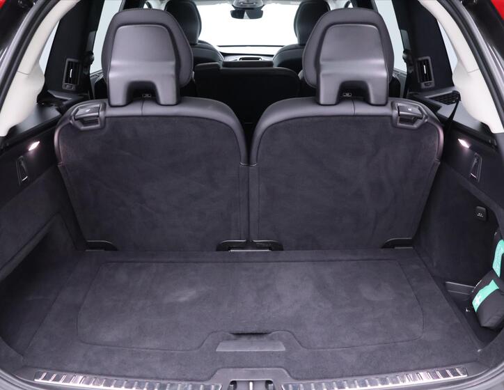Volvo XC90 47