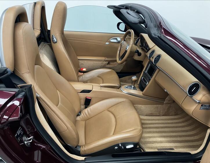Porsche Boxster 13