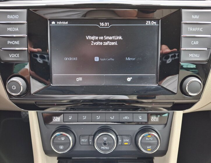 Škoda Superb 21