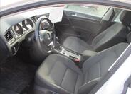 Volkswagen Golf 13