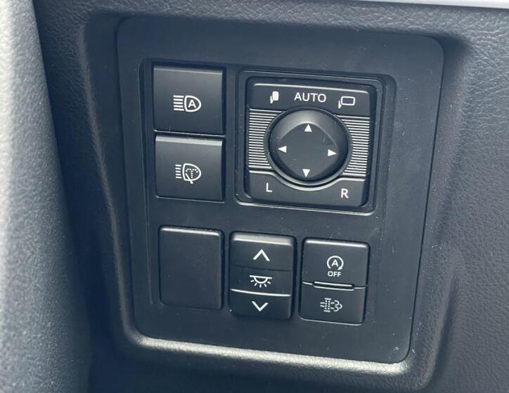Toyota Land Cruiser 35