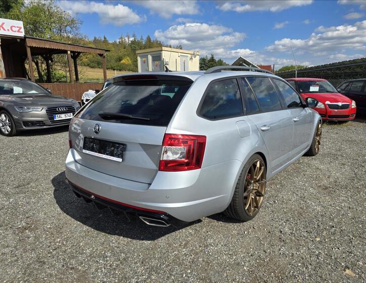 Škoda Octavia 7