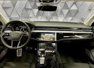 Audi S8 8