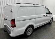 Mercedes-Benz Vito 8