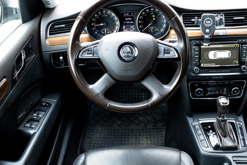 Škoda Superb