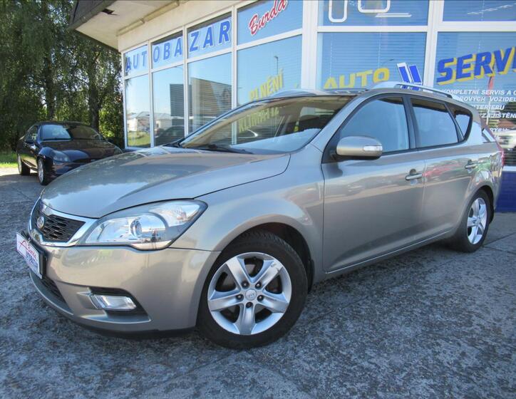 KIA Ceed 1