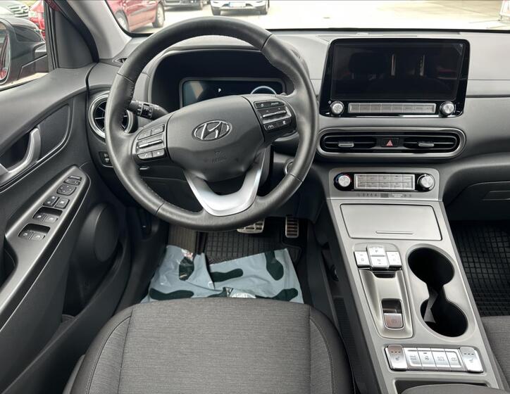 Hyundai Kona 13