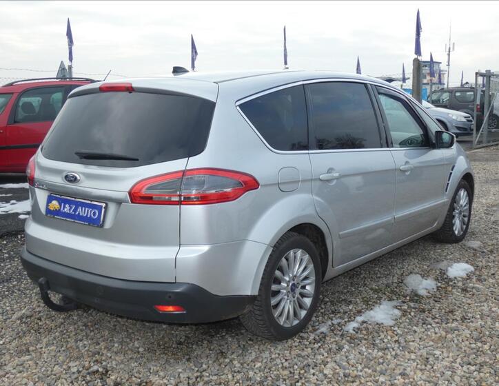 Ford S-MAX 4