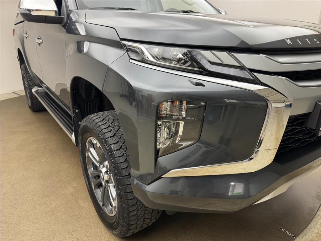 Mitsubishi L200 38