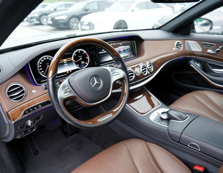 Mercedes-Benz Třídy S 25