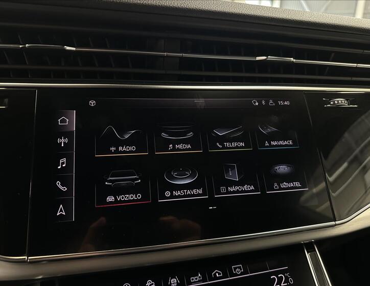 Audi Q8 7