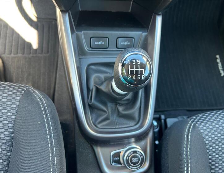 Suzuki Vitara 15