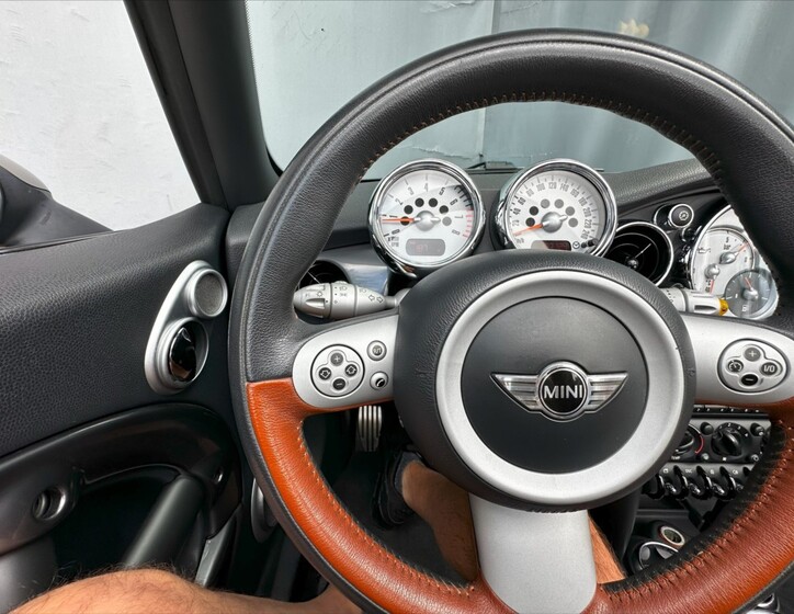 Mini Cooper 20