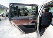 BMW X7 20