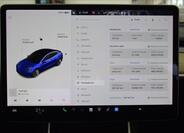 Tesla Model 3 33