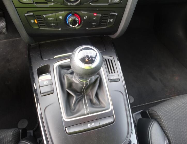 Audi A4 19