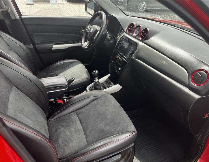 Suzuki Vitara 20