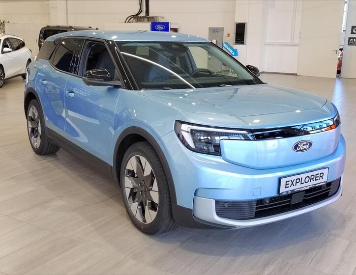Ford Explorer 4