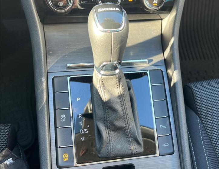Škoda Superb 26