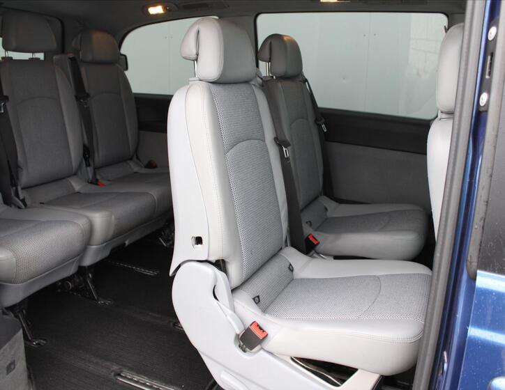 Mercedes-Benz Viano 12
