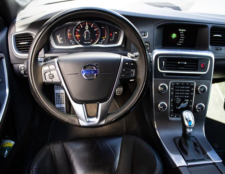 Volvo V60 10