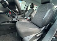 Peugeot 2008 9