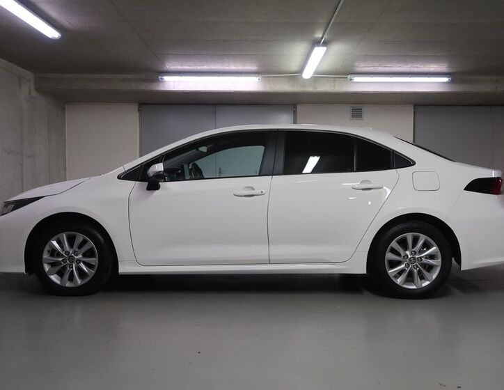 Toyota Corolla 8