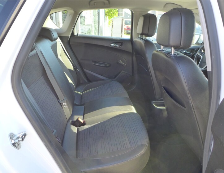 Opel Astra 27